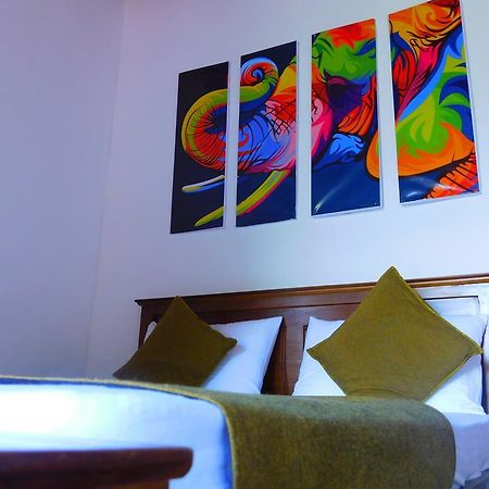 Mount Mirror Resort Kandy Exteriér fotografie
